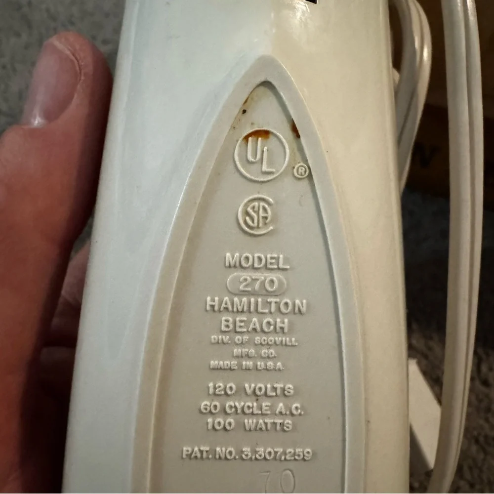 VINTAGE HAMILTON BEACH SCOVILL ELECTRIC KNIFE - Model 270 Tested WORKS With Box